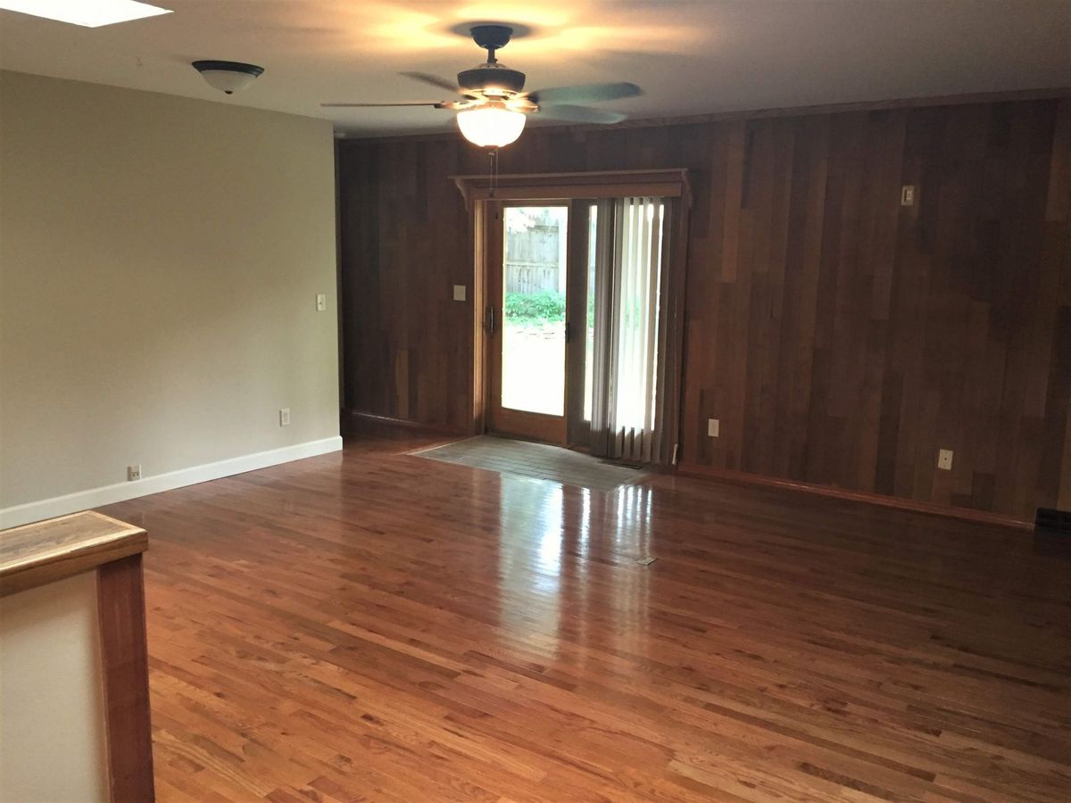 608-Breen-Family-Room