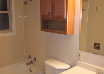 717-Breen-Bathroom-400x284