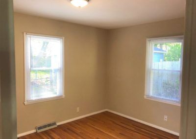 806-breen-bedroom2-1-400x284