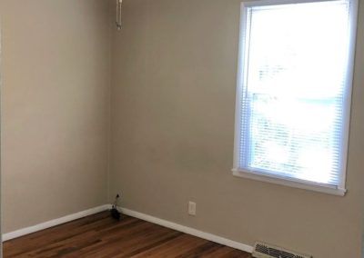 806-breen-bedroom3-400x284