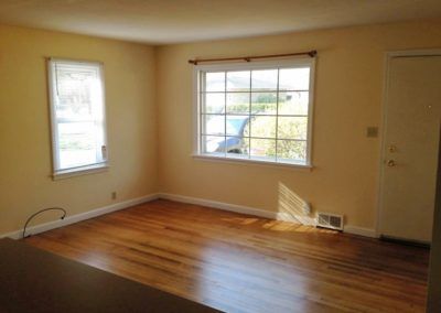 Balboa-813-Living-Room-400x284