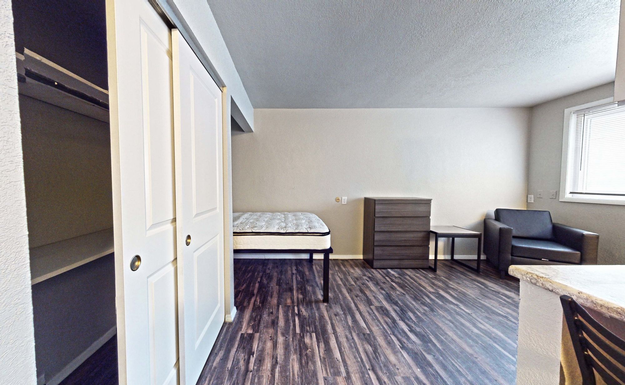 Welcome-To-509-E-Clark-16-01292023_204811