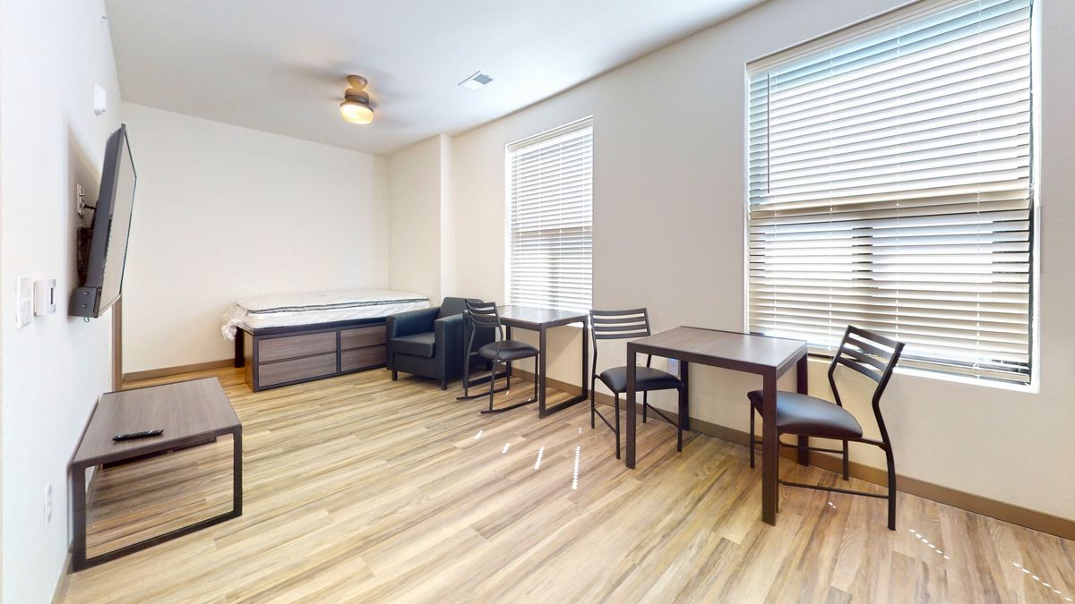 112-E-John-St-502-Office