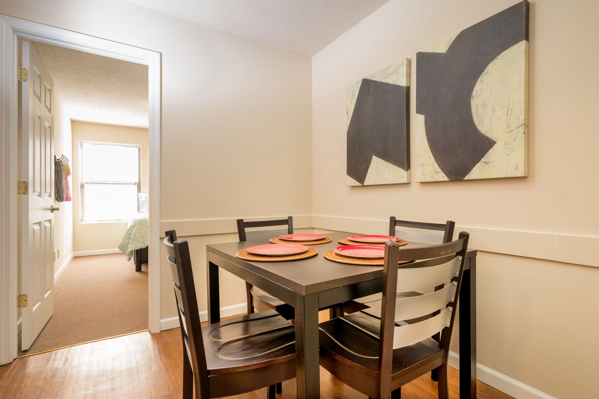 418_309 Daniel Dining Room 1