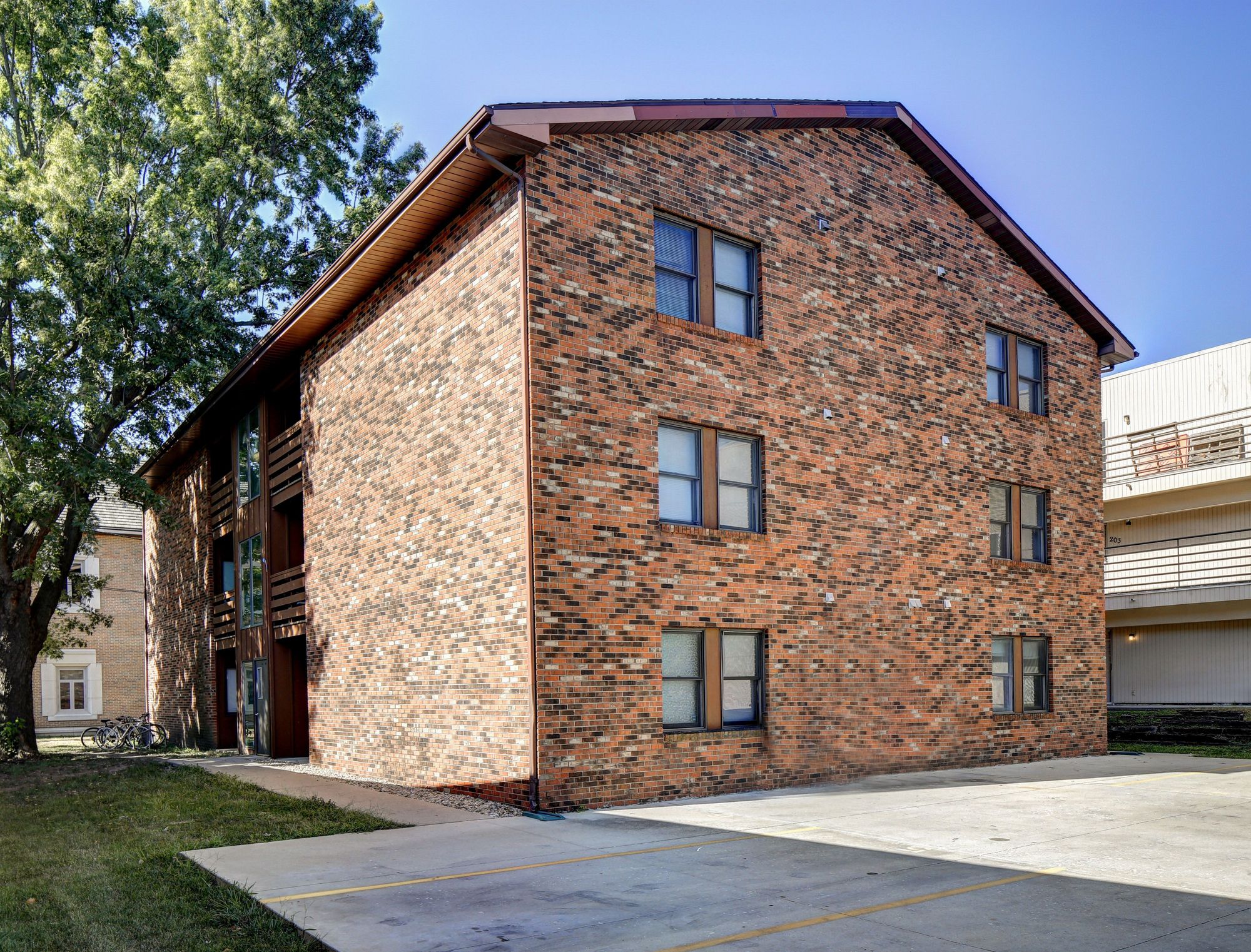 418_903 W Oregon Exterior 5