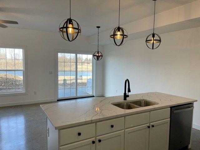 3301 Stoneway - 9