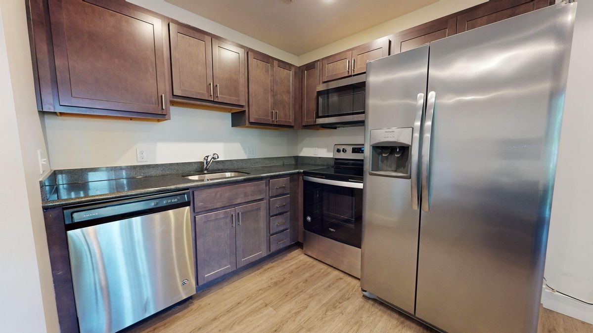 208-E-Clark-204-08202024_210238