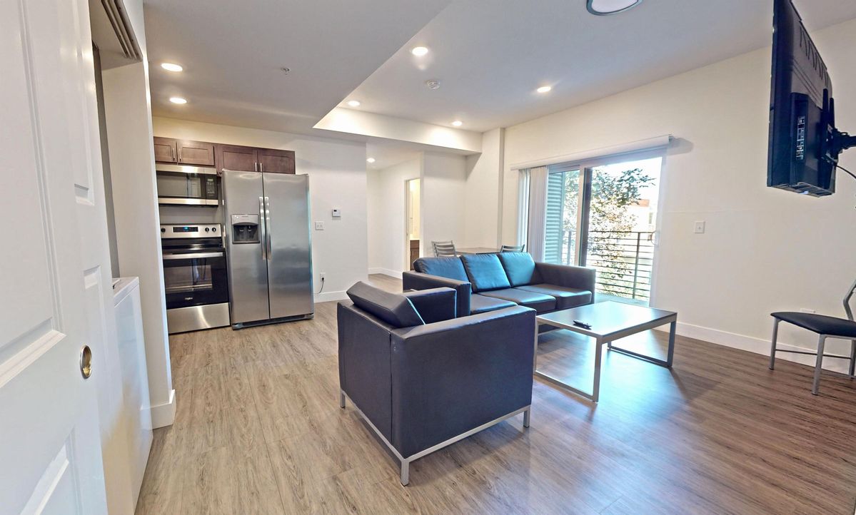 208-E-Clark-204-08202024_210223