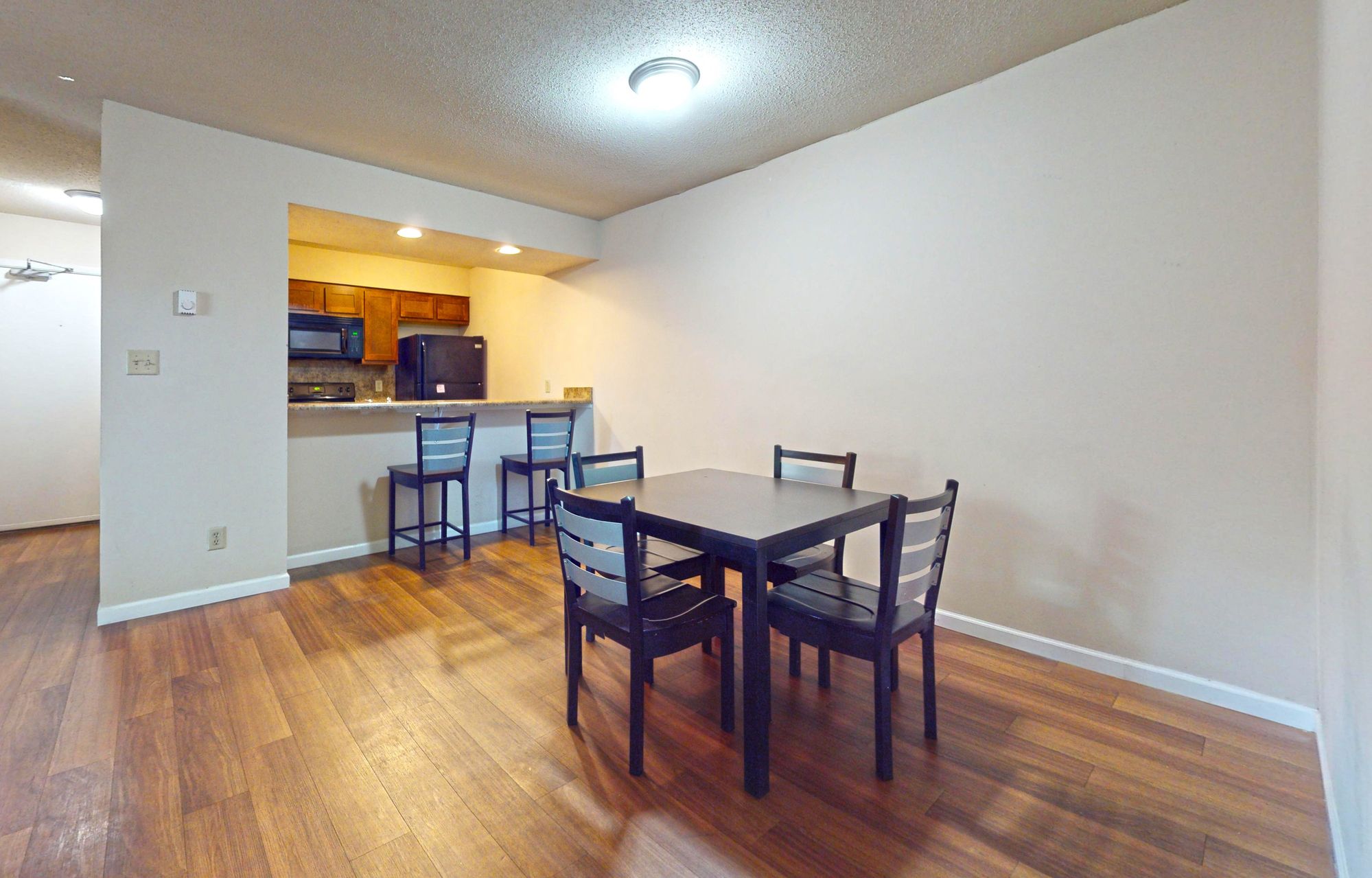 913-S-Third-St-9-Dining-Room