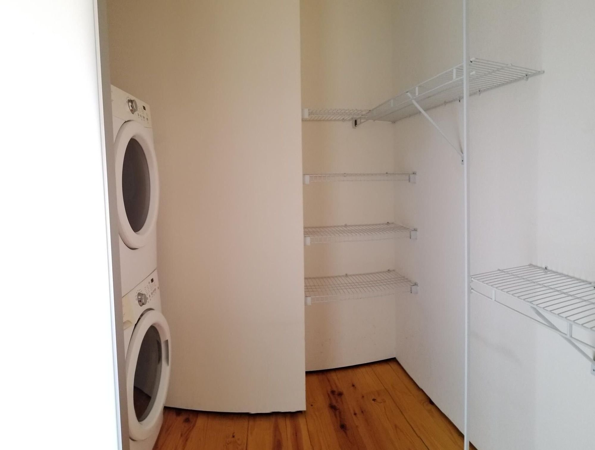 804-n-neil-st-unit-201-champaign-il-building-photo 8