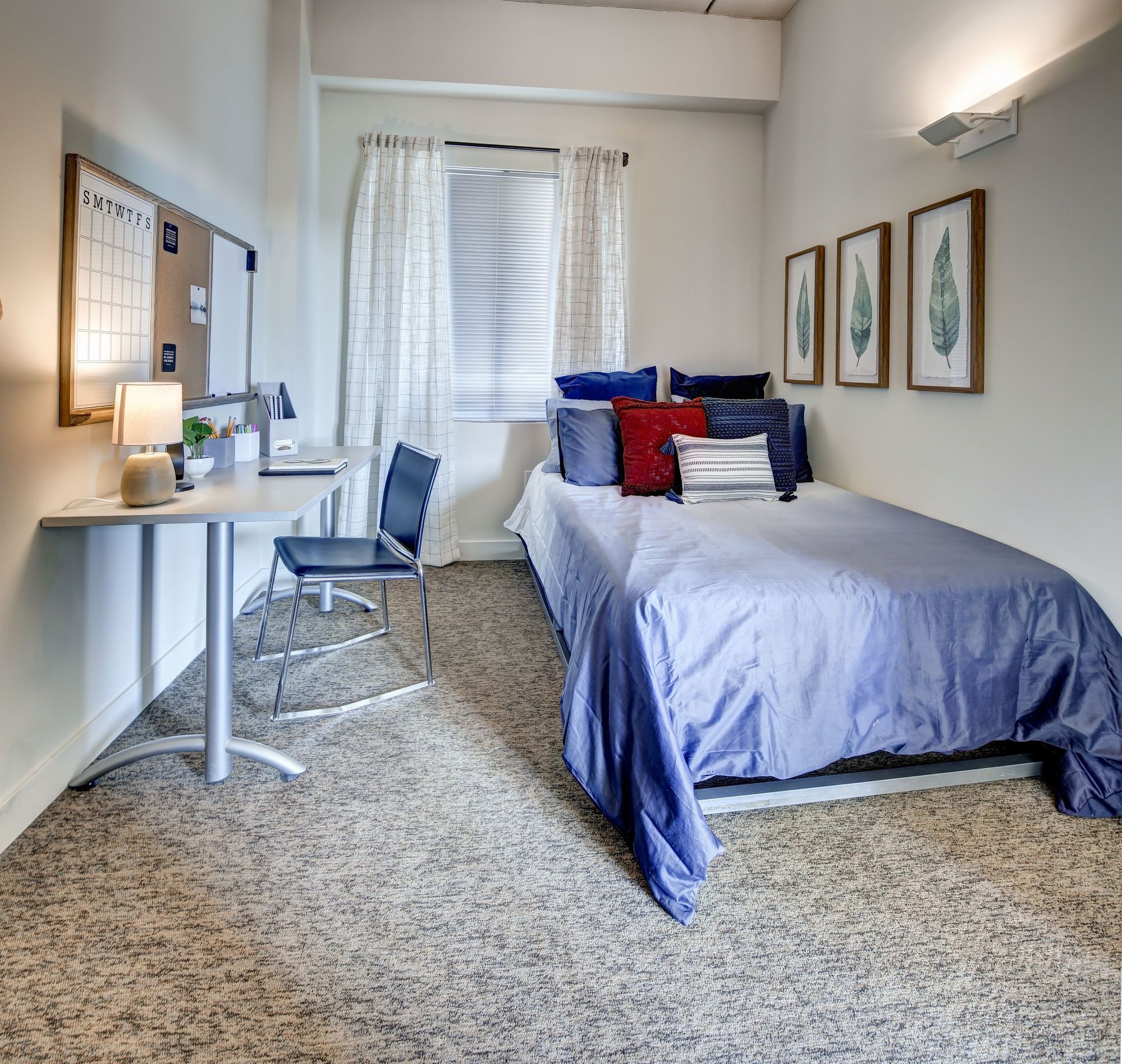 417 Bedroom 02