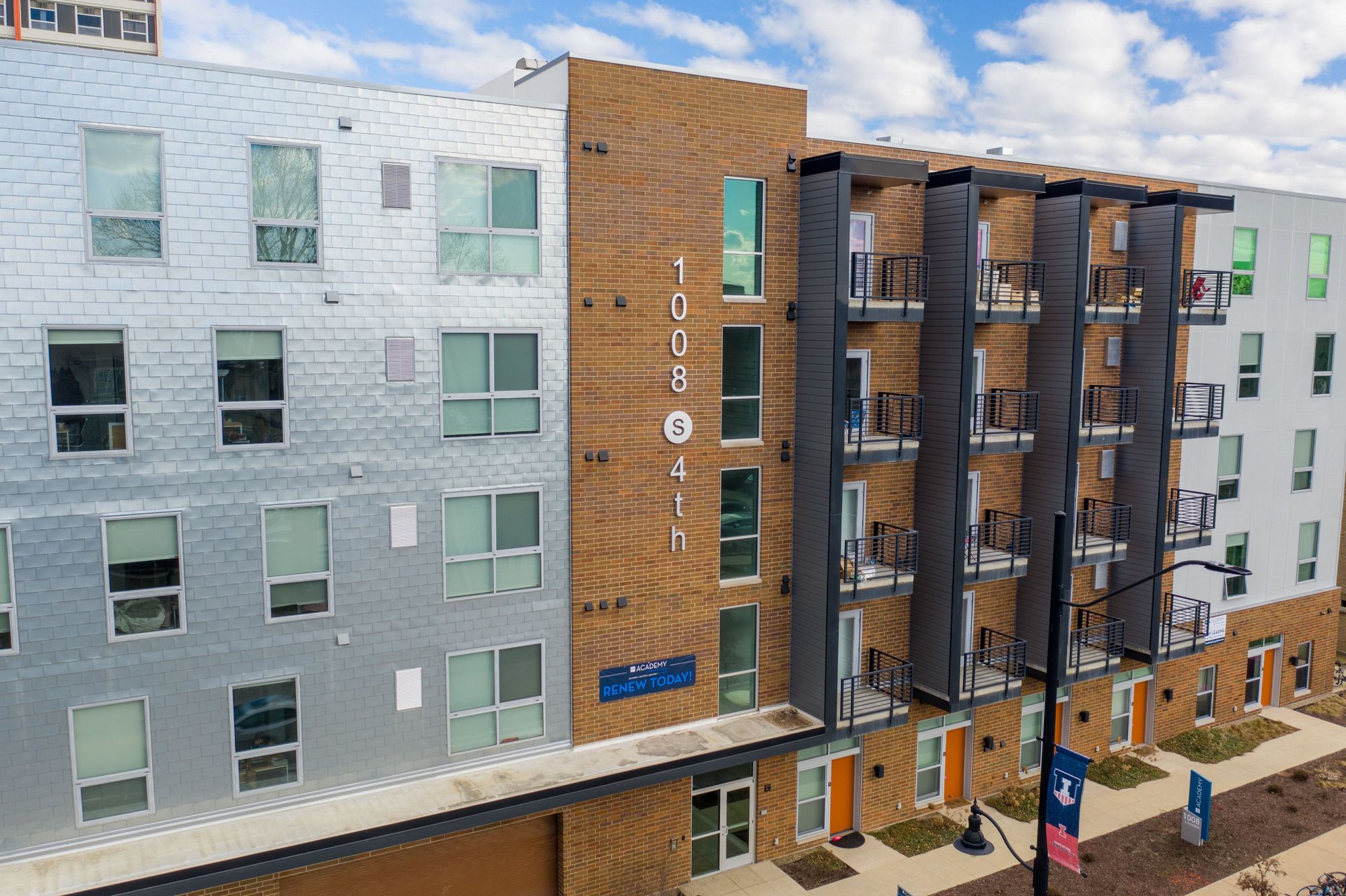 108 S 4th Street - Champaign-35