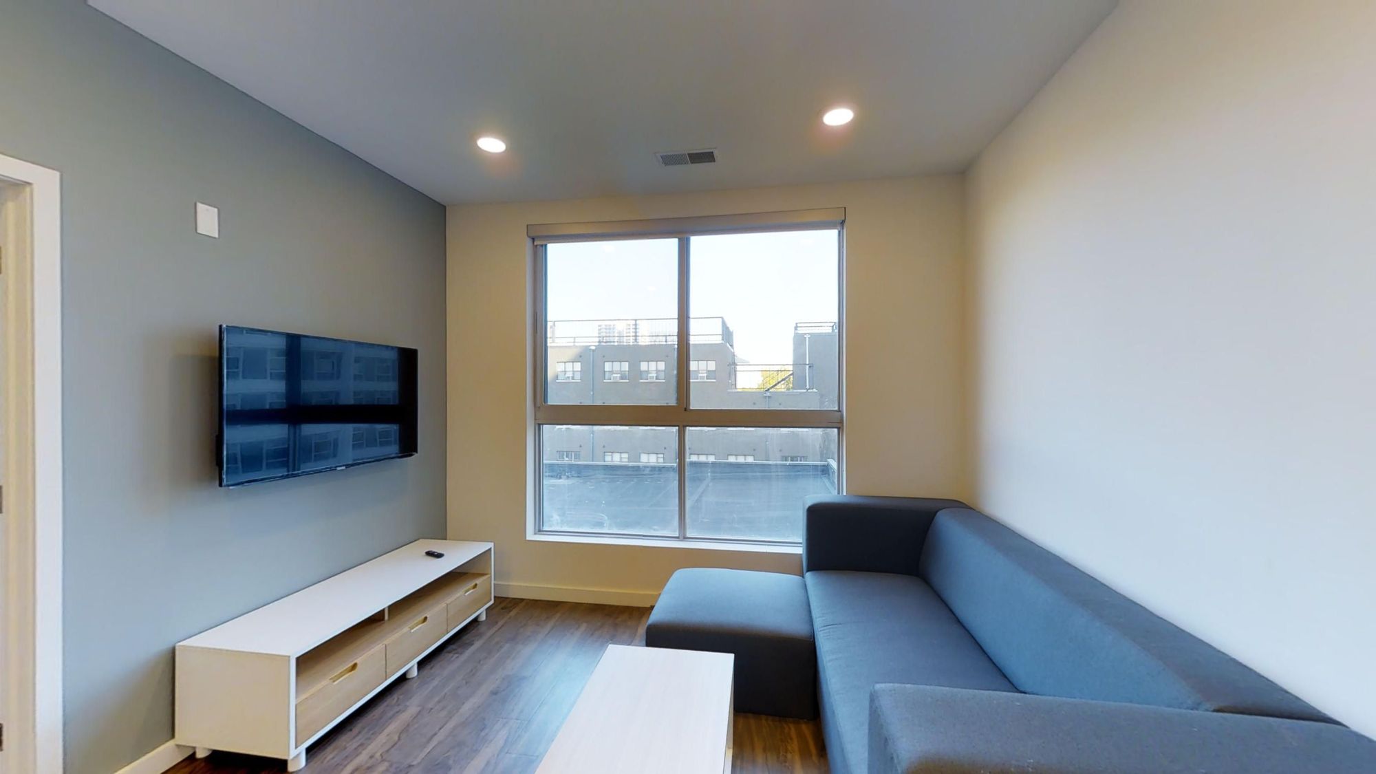 1008-S-Fourth-3bd3bth-11132019_133842