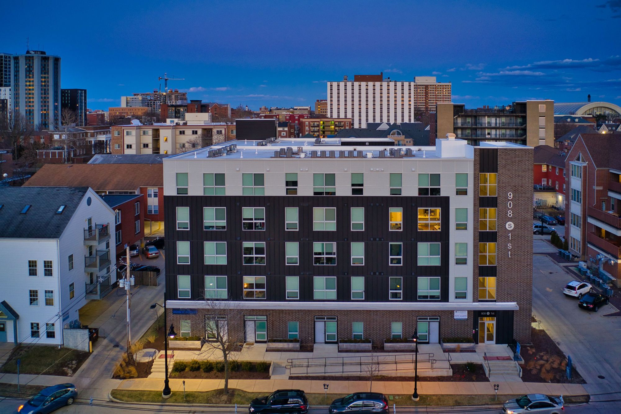 908 1st Street - Champaign-15 1