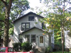 607-s-elm-st-champaign-3-bdr-profile