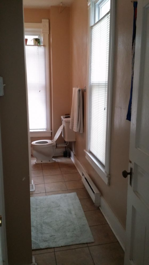 302-s-state-champaign-il-61820-1-bdr-9