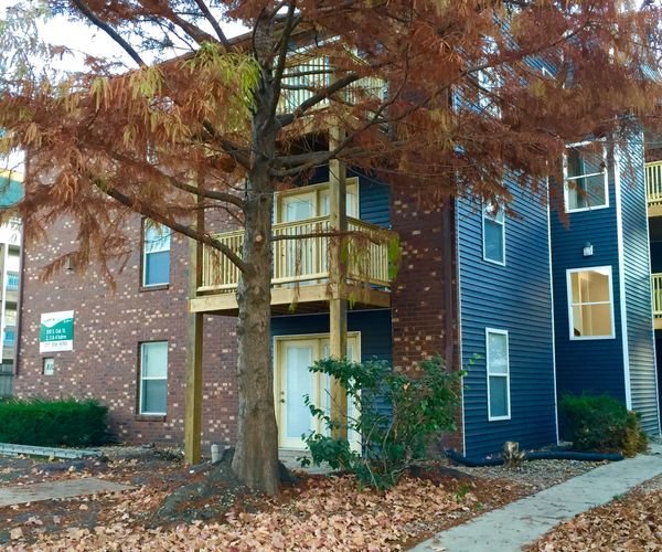 810-s-oak-street-champaign-4-bdr-profile_crop_750_625