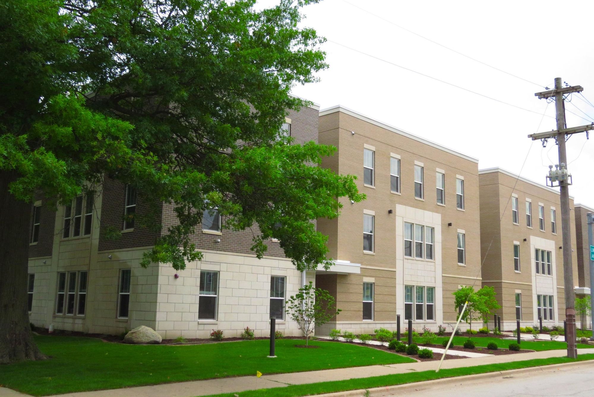 Building Main 2