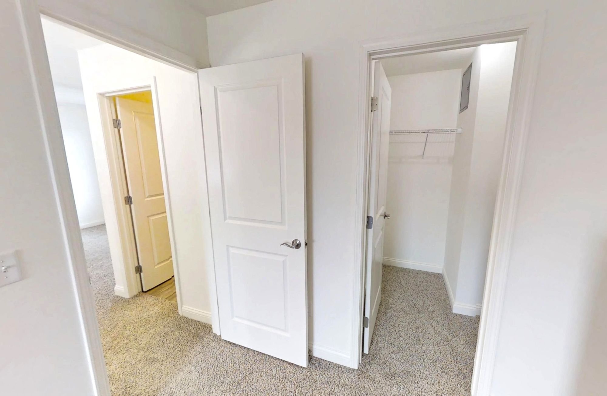 Bedroom 2 WIC